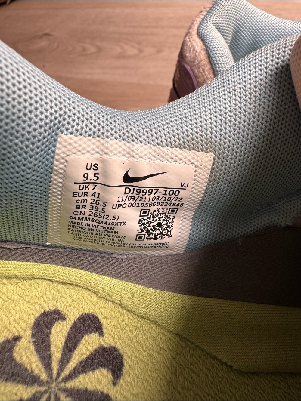 Nike Air Max 90 SE Sun Club Multi Pastel Multi-Color Sneaker - Picture 5 of 8